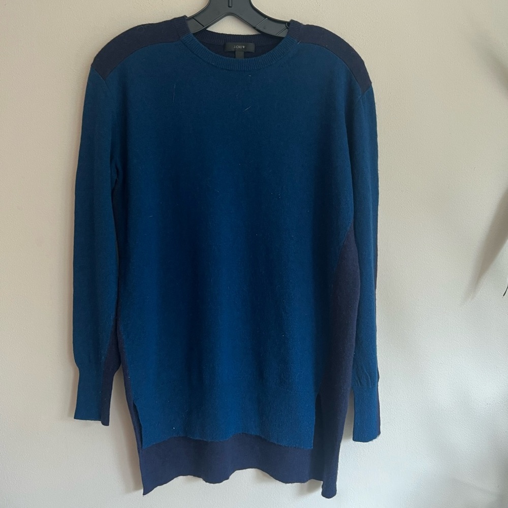 J.Crew woman’s  blue colorblock crew neck wool blend sweater